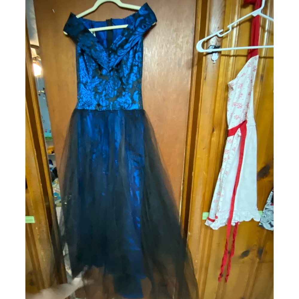 Loralie royal blue and black off shoulder prom dress size 6